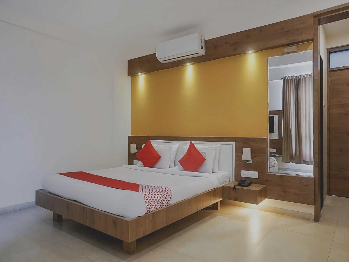 Collection O Sanskruti Resort シルディ エクステリア 写真